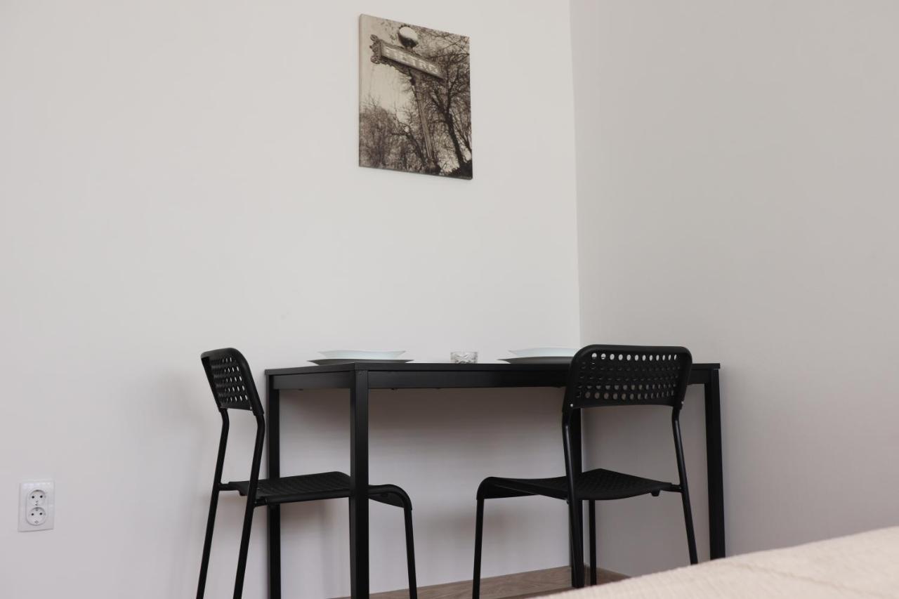 Apartman Lena Banovo Brdo Apartment Belgrade Luaran gambar